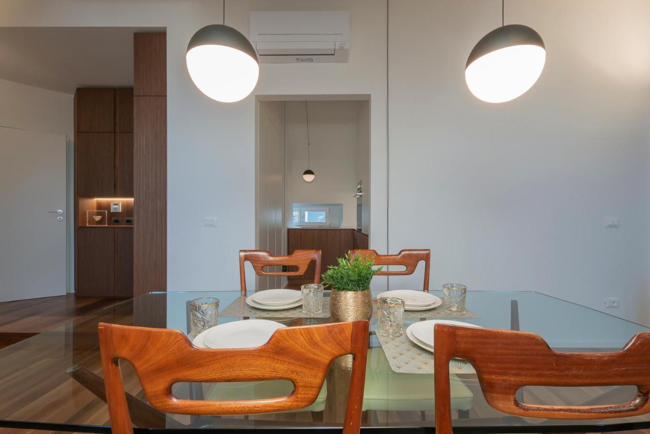 Luxury Apartment Near Arco Della Pace Guerrazzi 9 Milan Exterior photo